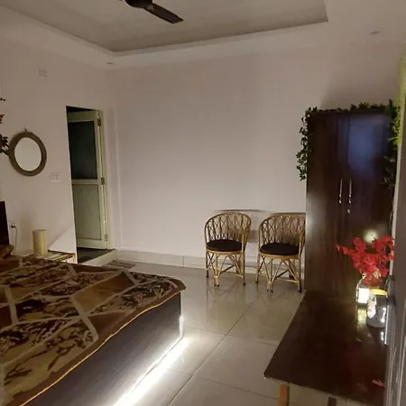 Samani Homestay Rishikesh Exterior photo